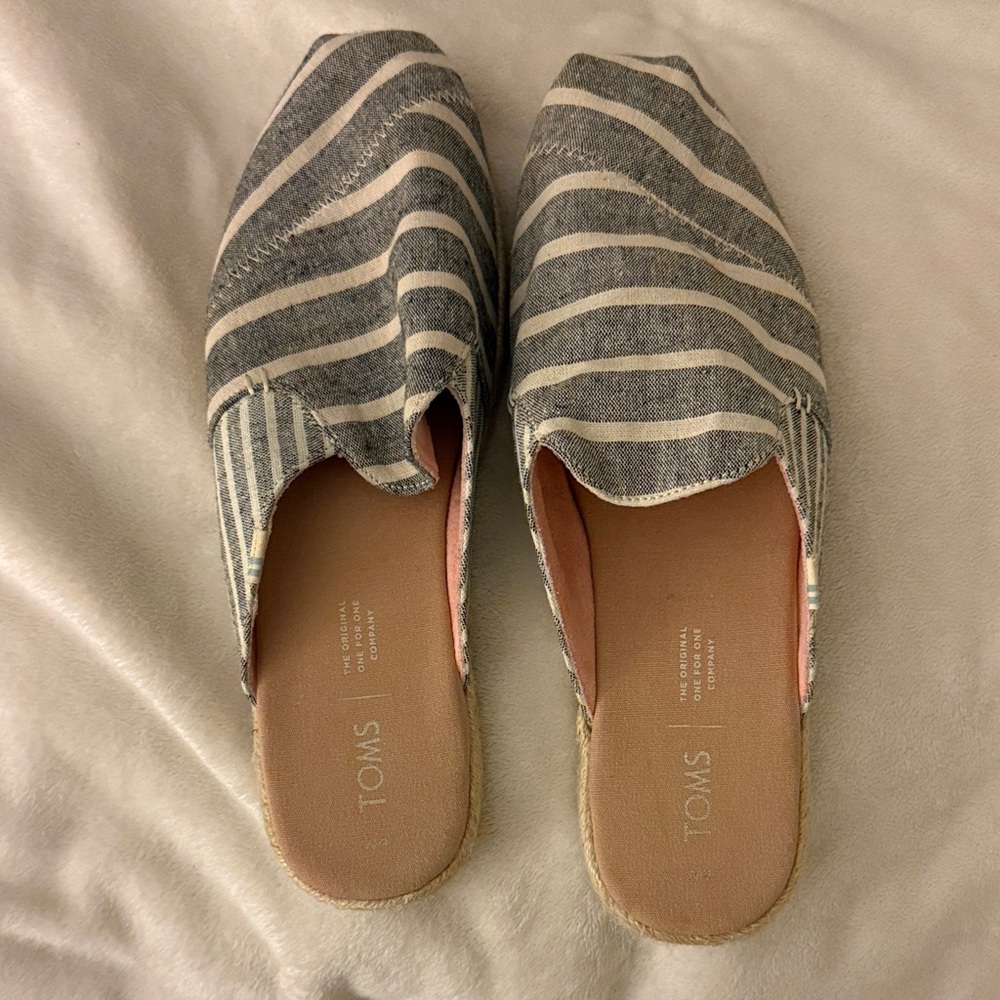 TOMS Women's Gray and White Striped Mules